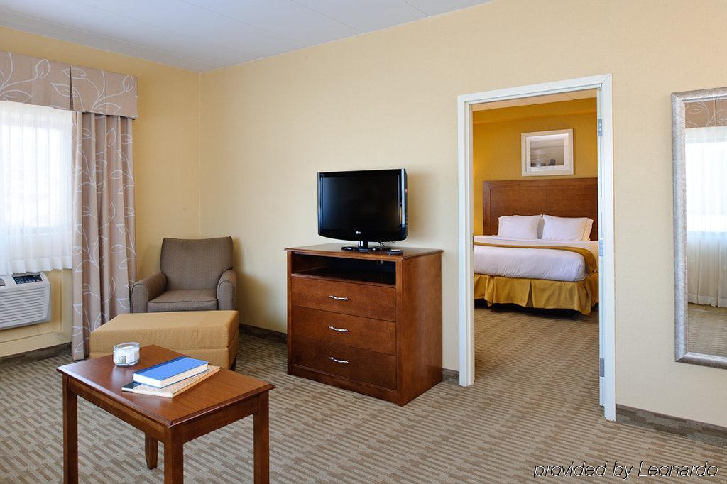 Holiday Inn Express Philadelphia Airport By Ihg Essington Rom bilde